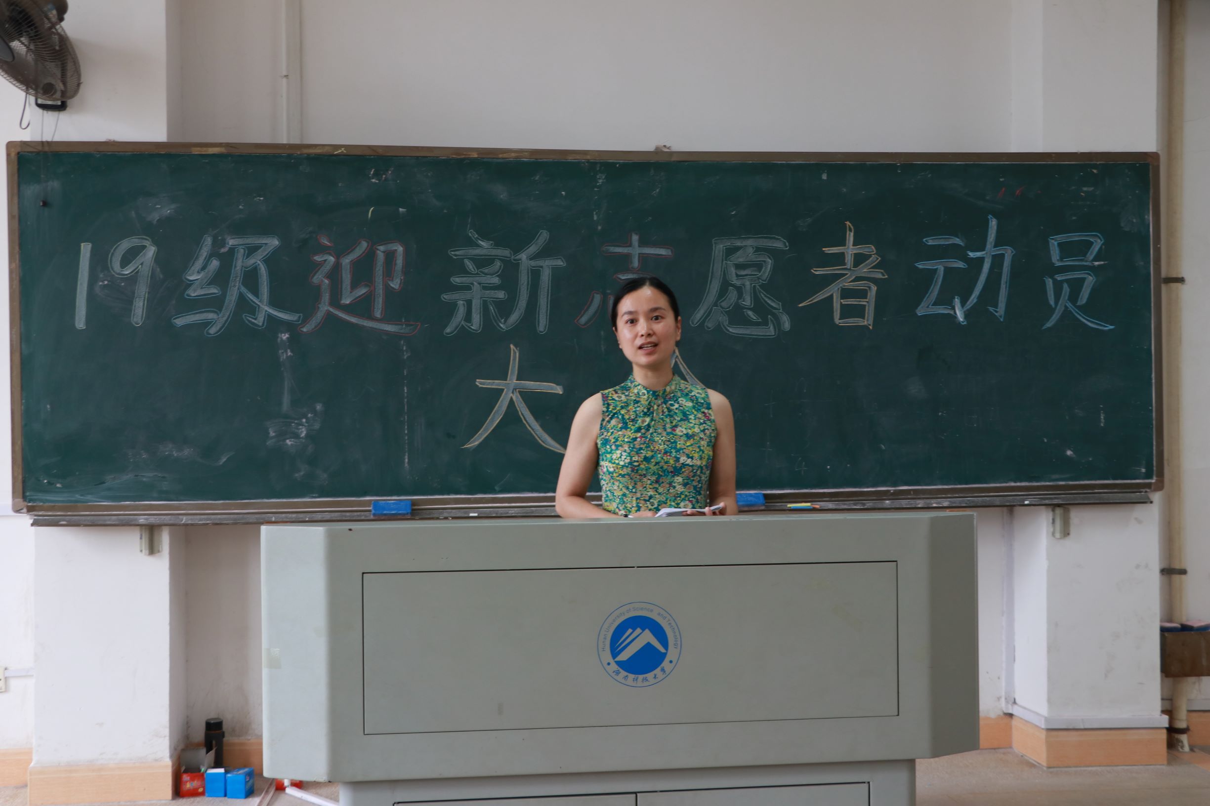 9e733f4cf5aa4080a272a6b754162a27.jpg 9e733f4cf5aa4080a272a6b754162a27.jpg