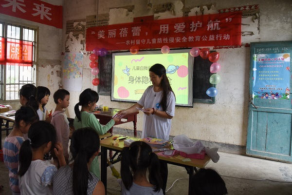 2a3cd3724df5484abbe5fde704a0736a.jpg 40.jpg