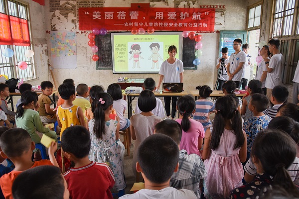 f7f6f87714324efe9c3a9ca977993386.jpg 01.jpg