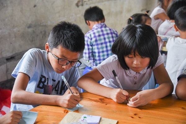 f88b9cd8b7474b0e9f46ff470a14fe4d.jpg 02.jpg