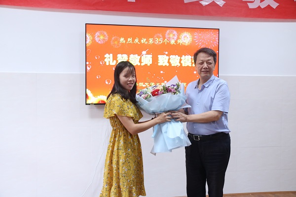 738eaad63ca141e3a9ed4a2799eb2221.jpg IMG_9621.jpg