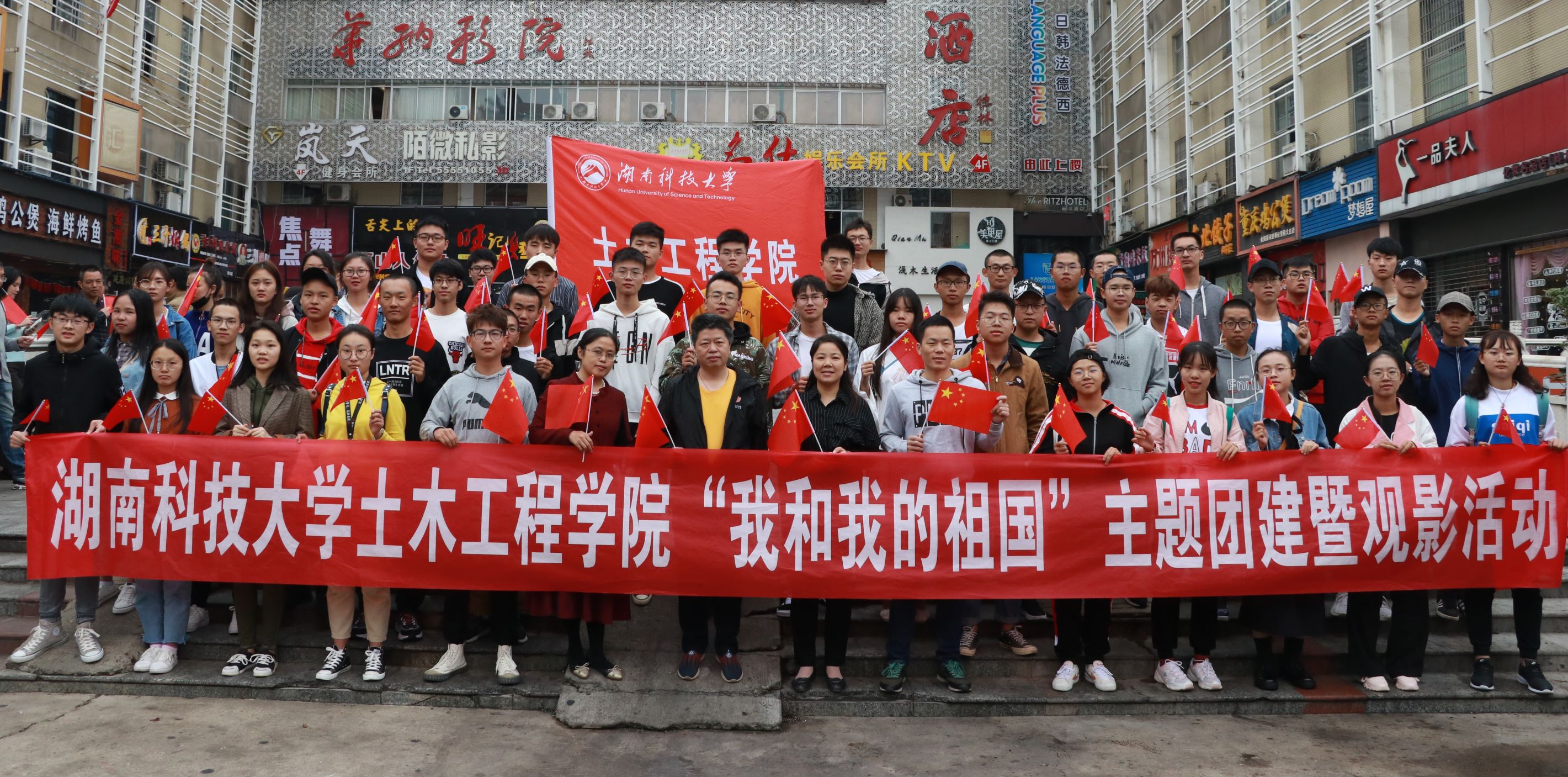 75ed76b4d8d2436b946914f61a26af54.jpg 75ed76b4d8d2436b946914f61a26af54.jpg