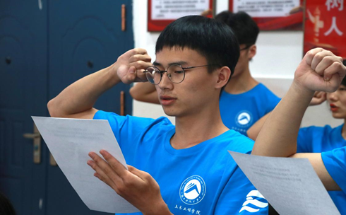 c2cf5ca4c7084bc2a0e48a013b5d77aa.png image.png