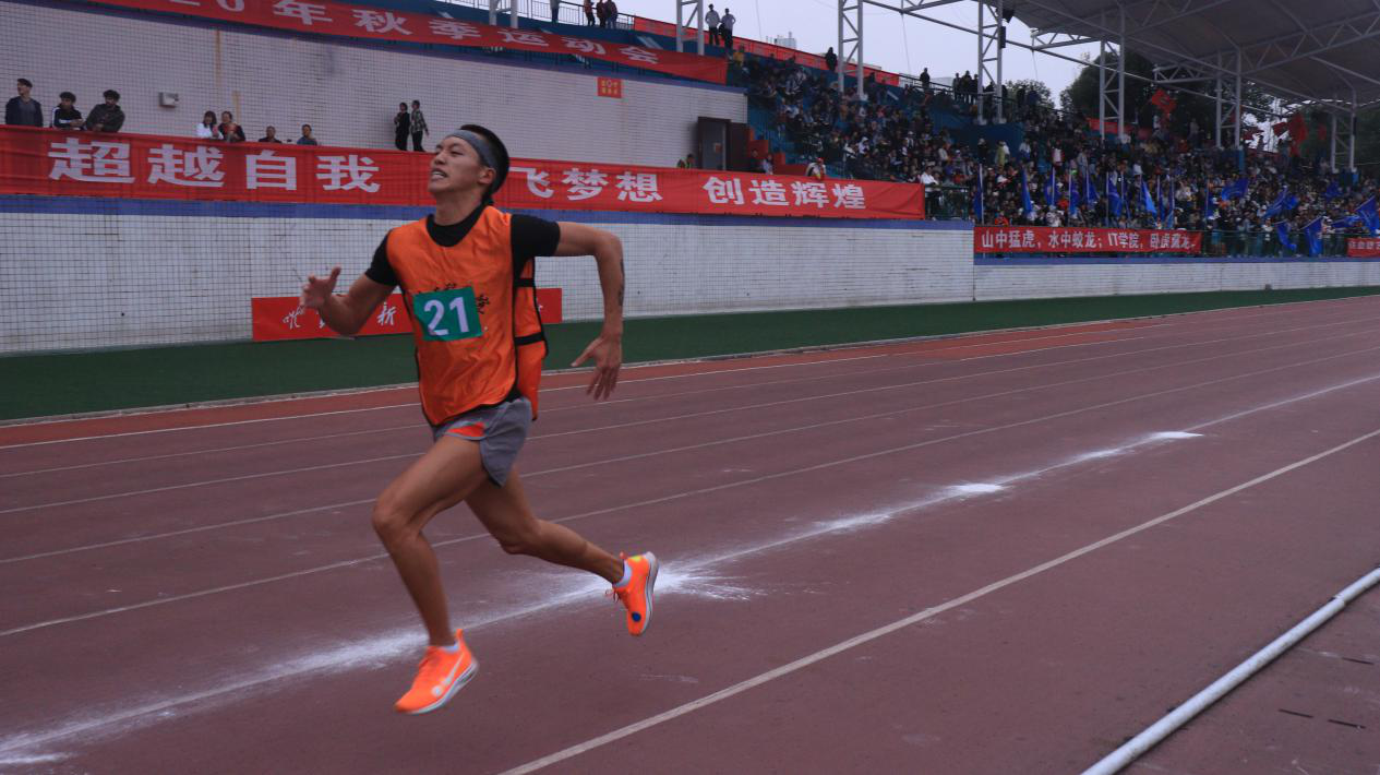 5b676c1b4590446a9bb6faf740467158.png 图片1.png