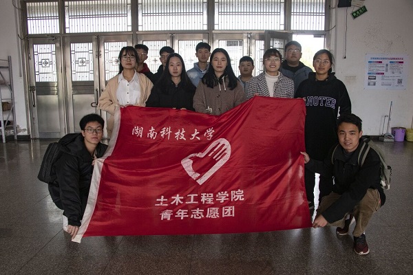 28fbbdb97e054c578179ecdbd56ec732.jpg 3.jpg