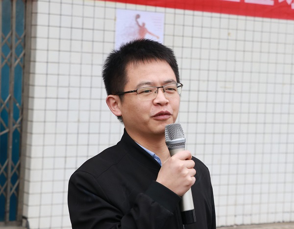 cf2f0bc62cf04cd8a656941c77003b6c.jpg IMG_2170.jpg