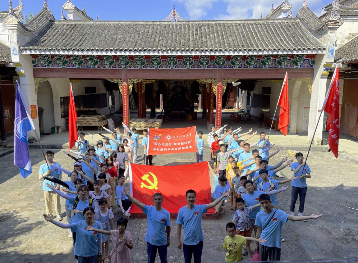 eb32c710e30e4822a1e3741b10009210.jpg eb32c710e30e4822a1e3741b10009210.jpg