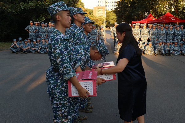 feb3963afb3a48999bce6c2cb5e5618a.png 图片3.png