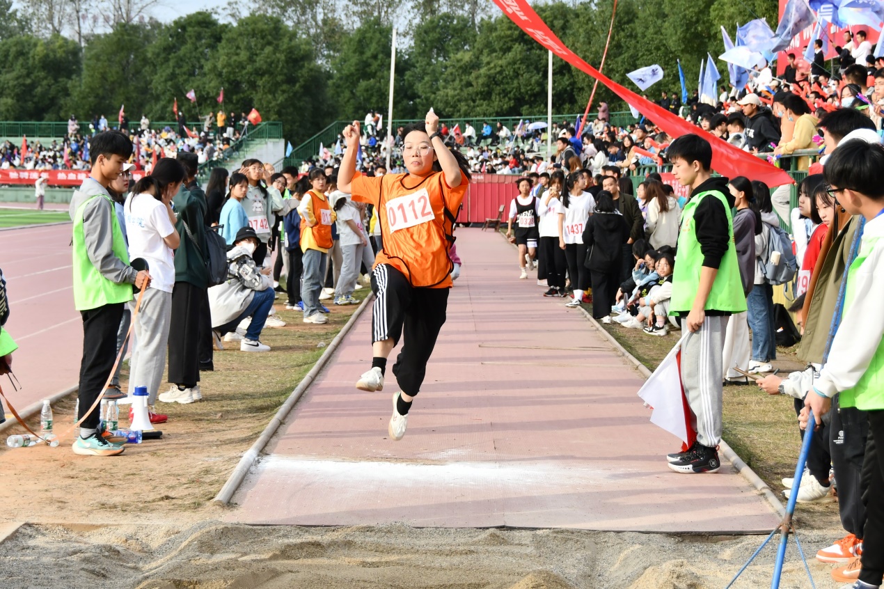 e4a367a1fbb54d868066d6ee21fb5d1a.jpg e4a367a1fbb54d868066d6ee21fb5d1a.jpg