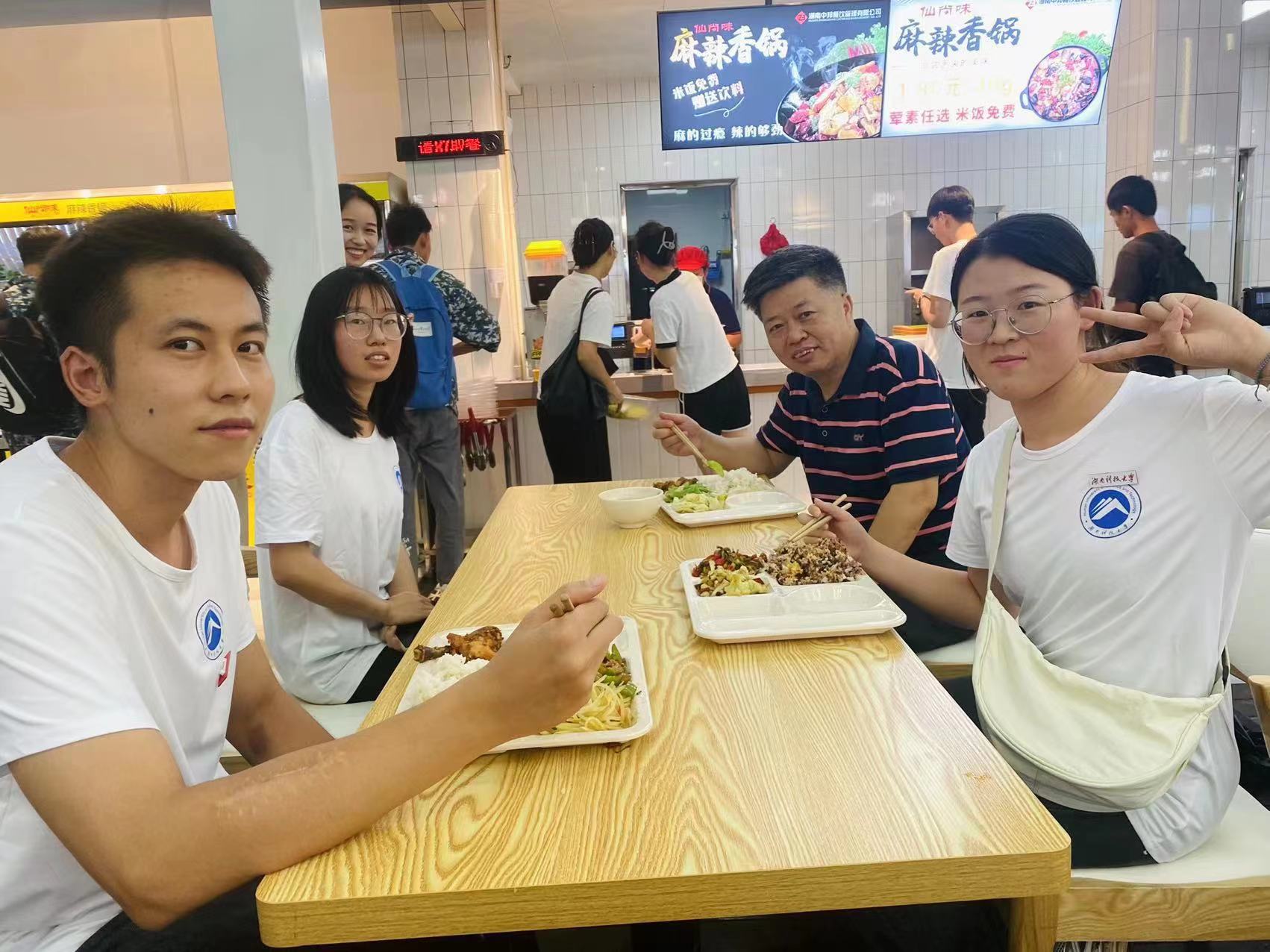 1a7b037d586f497ba6a3756e434fe6ac.jpg 1a7b037d586f497ba6a3756e434fe6ac.jpg