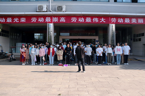 c75d2fe5c0634f64b41a944d57e58ae0.png 图片2.png