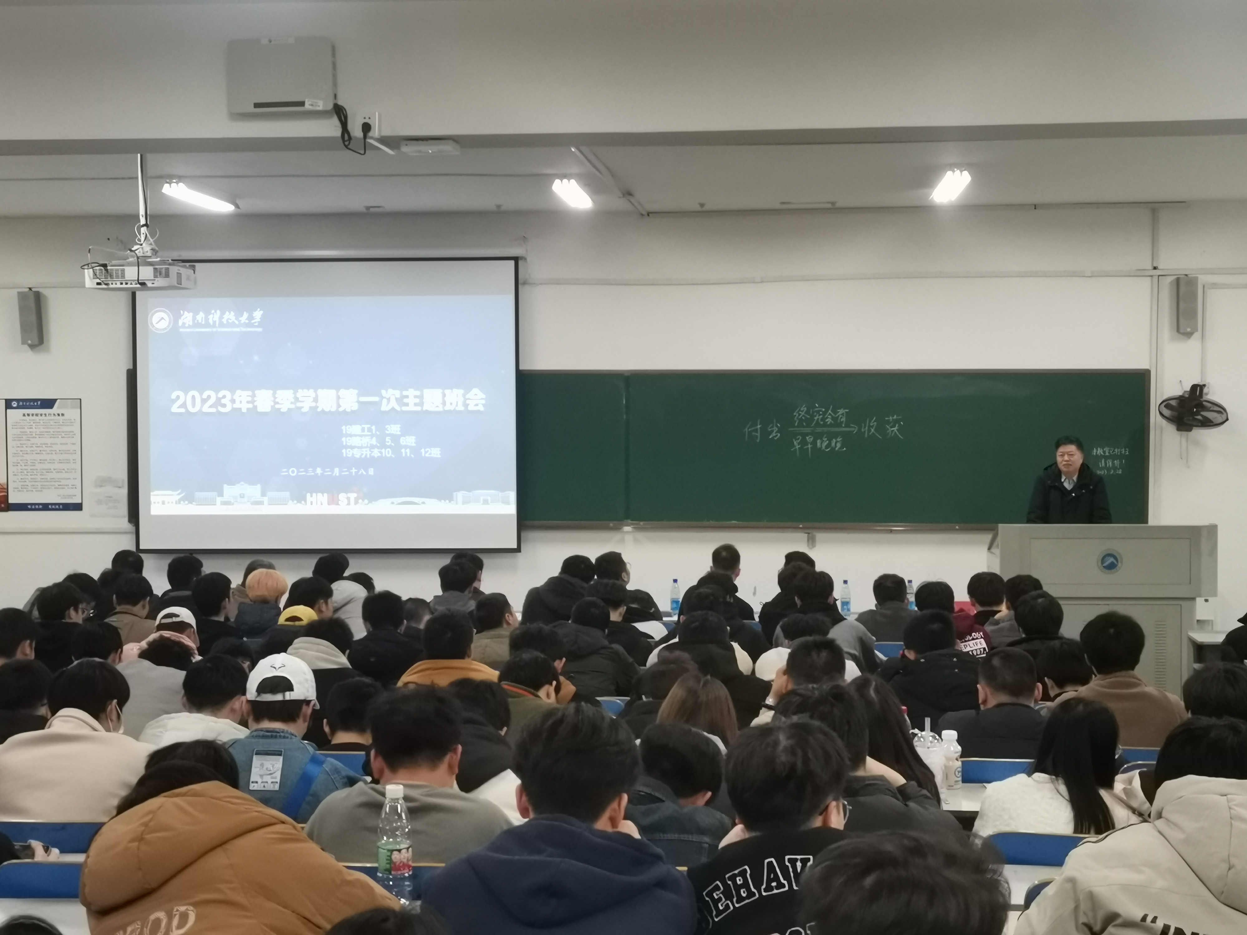 9c57fbfbaf3f440c875e4cda72d10736.jpg 9c57fbfbaf3f440c875e4cda72d10736.jpg