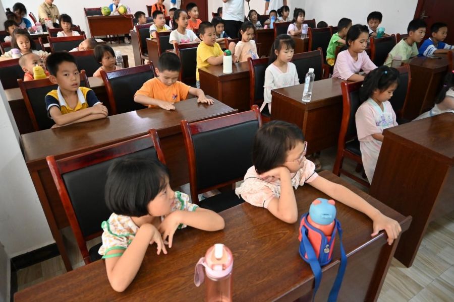 03ba85be6ba947ddb33f4c89f0fdf3ee.jpg 图片 2(3).jpg